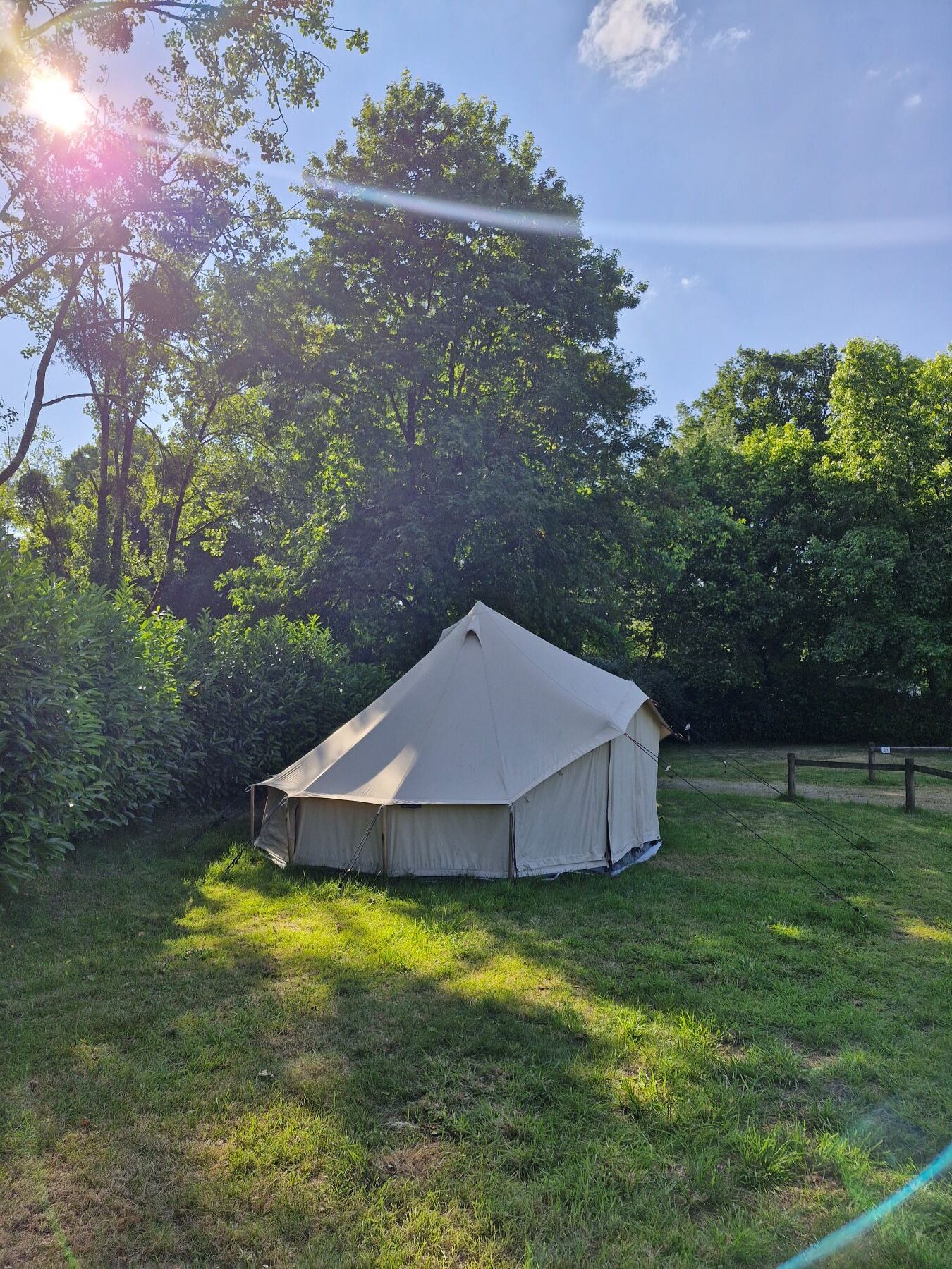 tente équipée pour 4 personnes